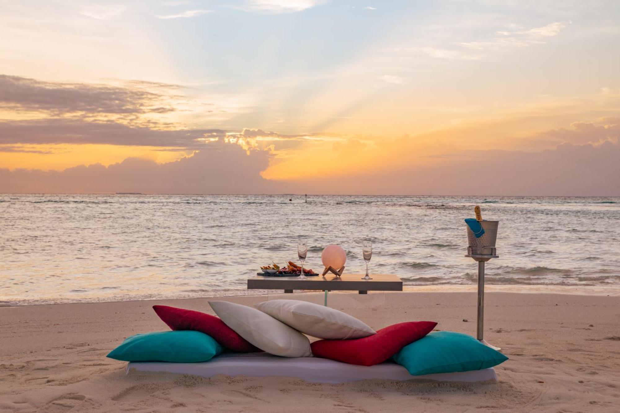 You & Me Maldives Muravandhoo Bagian luar foto